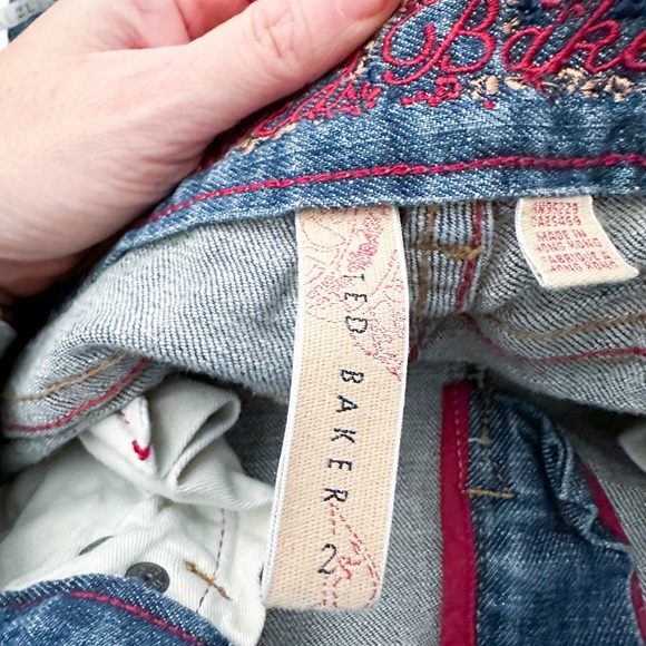 TED BAKER Y2k Floral Embroidered Low Rise Bootcut Jeans - Picture 8 of 13